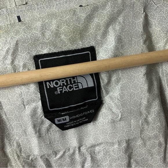 The North Face HyVent 2.5L Venture Black Rain Jacket Medium M - Picture 9 of 16